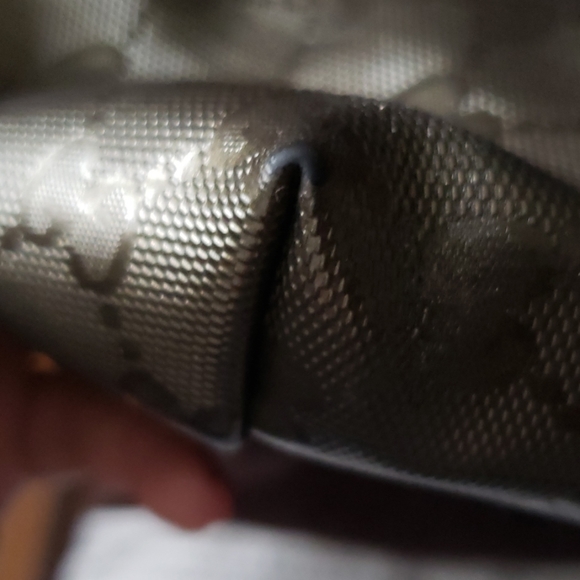 Authentic Gucci Imprime Tote - Picture 8 of 8